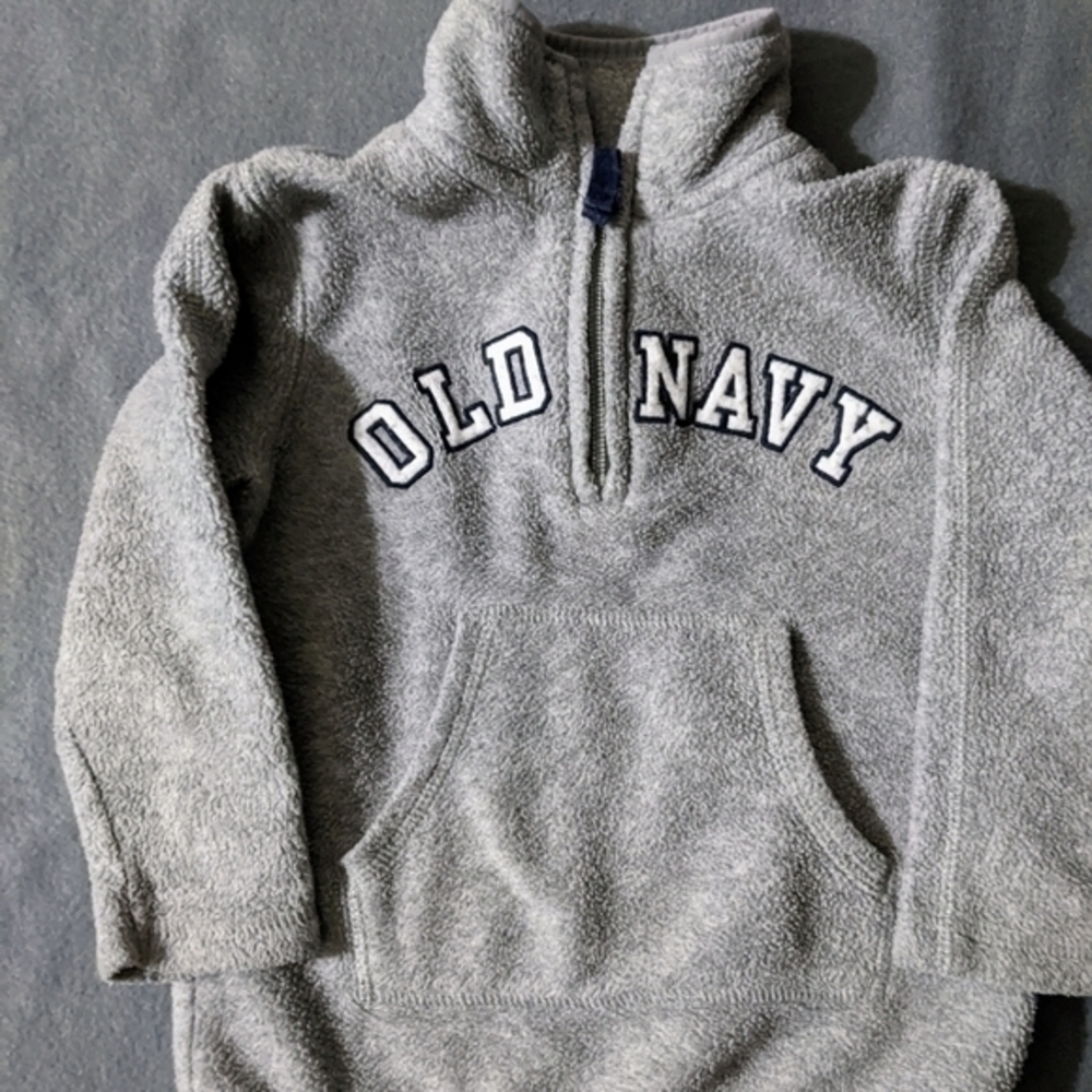 Boys Old Navy quarter zip fleece pullover‎ size 2t